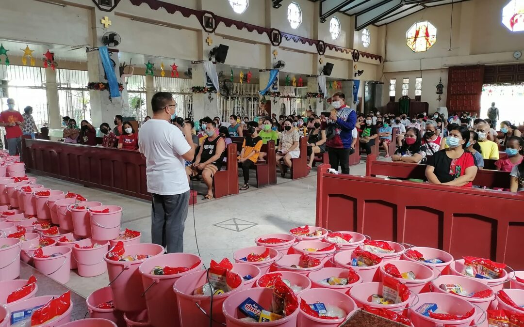 “Share a Christmas Basket” in the Philippines