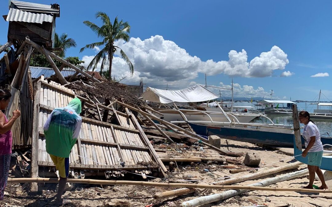 Typhoon relief efforts continue in the Philippines